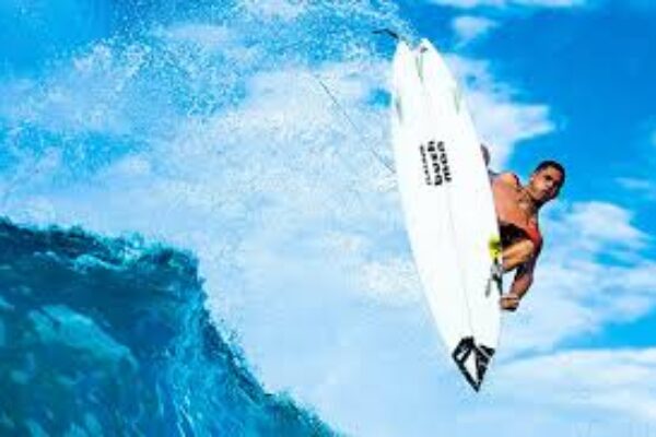 Weligama Bay Surfing